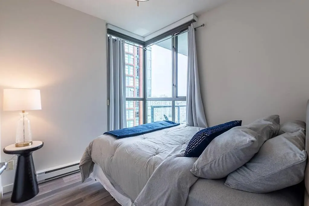 Apartamento Marvelous 2 Bed Condo In Yaletown Panoramic Views! Vancouver Canadá
